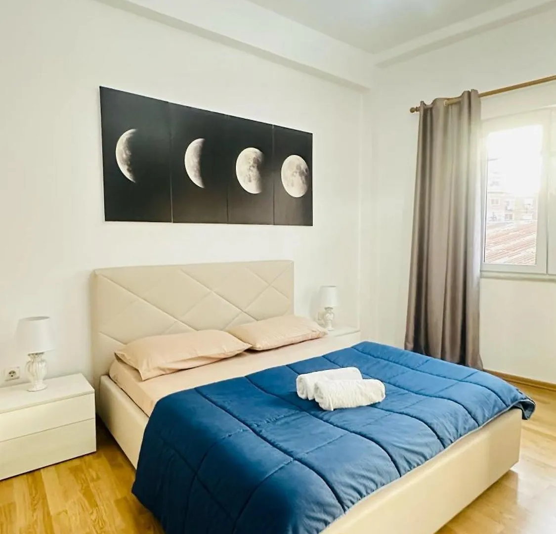 Sunlight & Comfort Flat 4 Pax Tirana 0*,  Albania