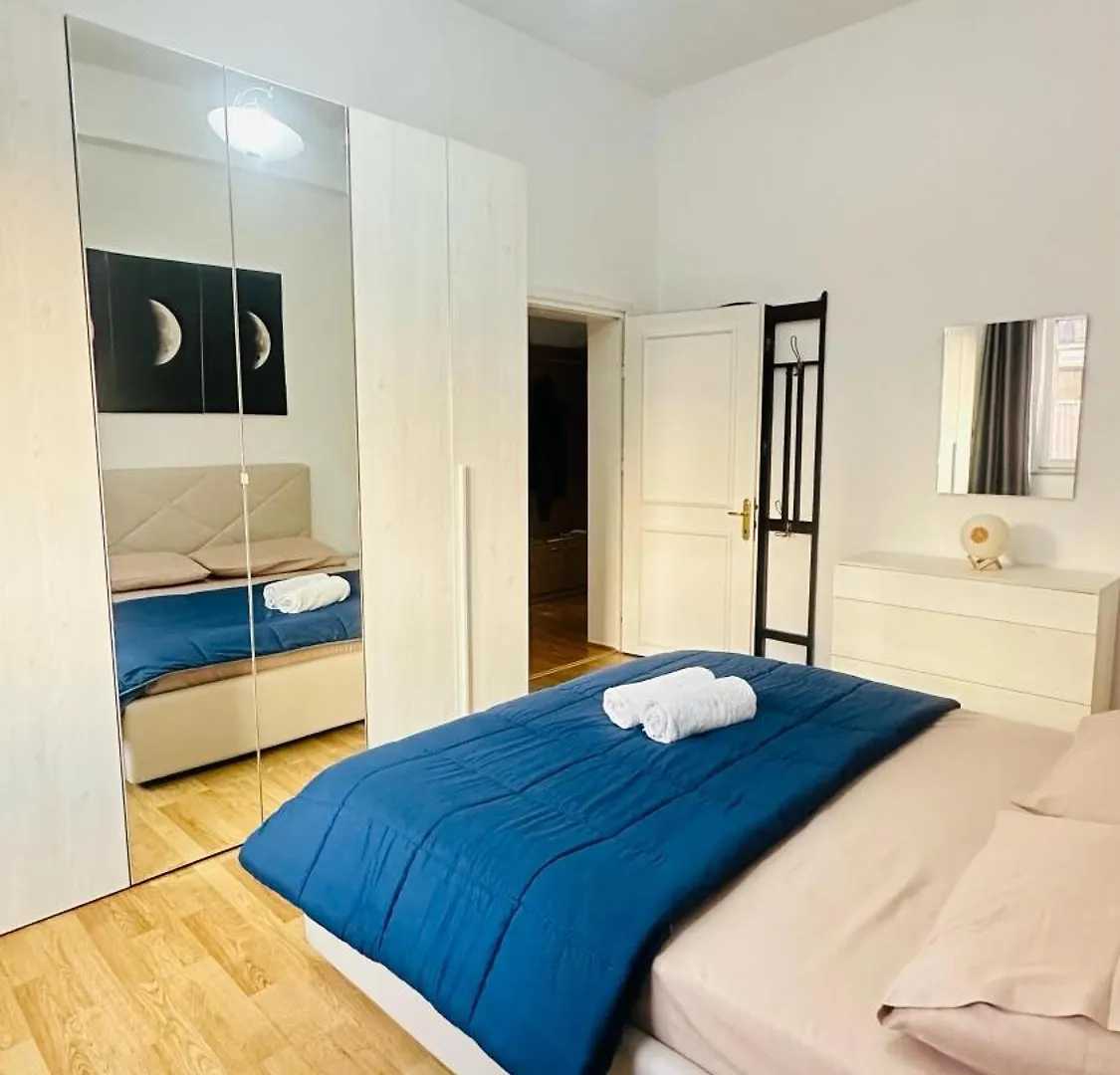 Apartmán Sunlight & Comfort Flat 4 Pax Tirana