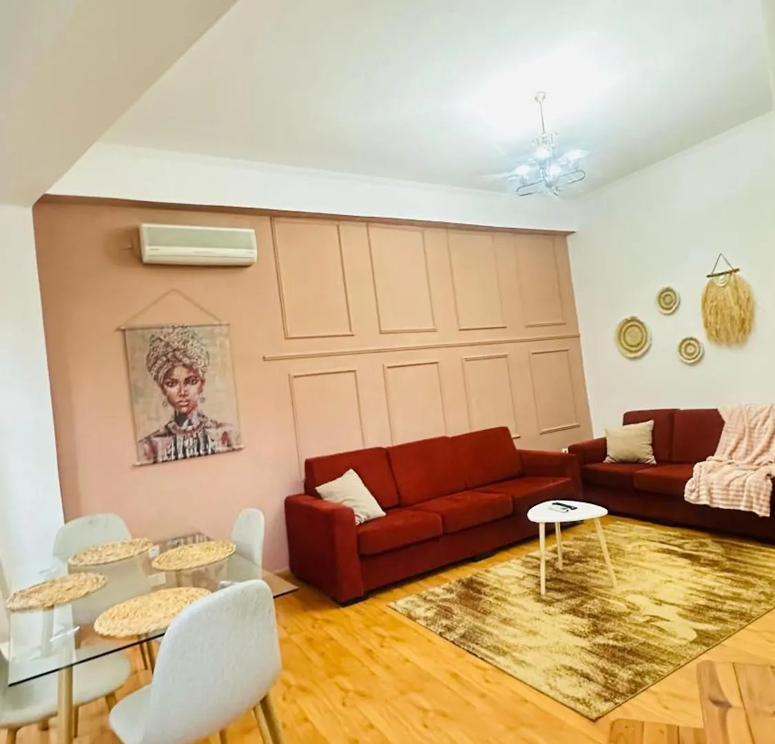 Sunlight & Comfort Flat 4 Pax Tirana